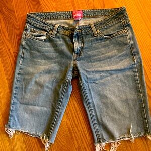 Knee length, Brand: The Limited, Ripped Jean shorts, size 4